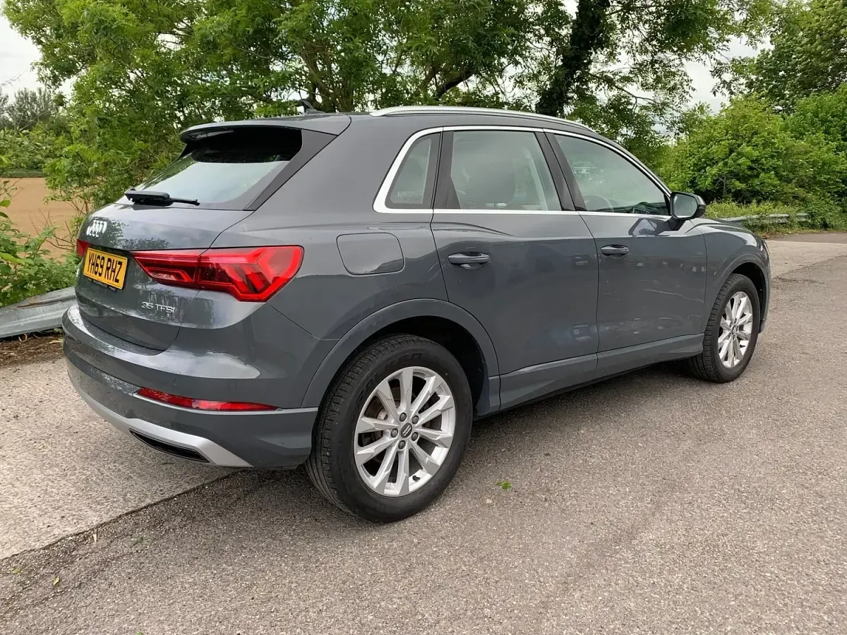 Used Audi Q3 Sport 150 HP (110 kW) 2019 Grey SUV