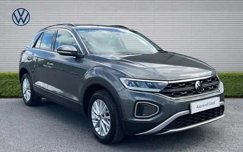 Begagnad VW T-Roc Life 110 HK (80 kW) 2024 SUV