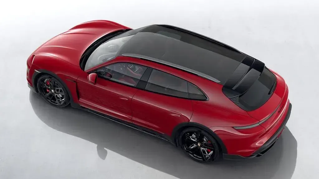 Used Porsche Taycan Cross Turismo 414 kW (563 HP) 2022 Red Estate