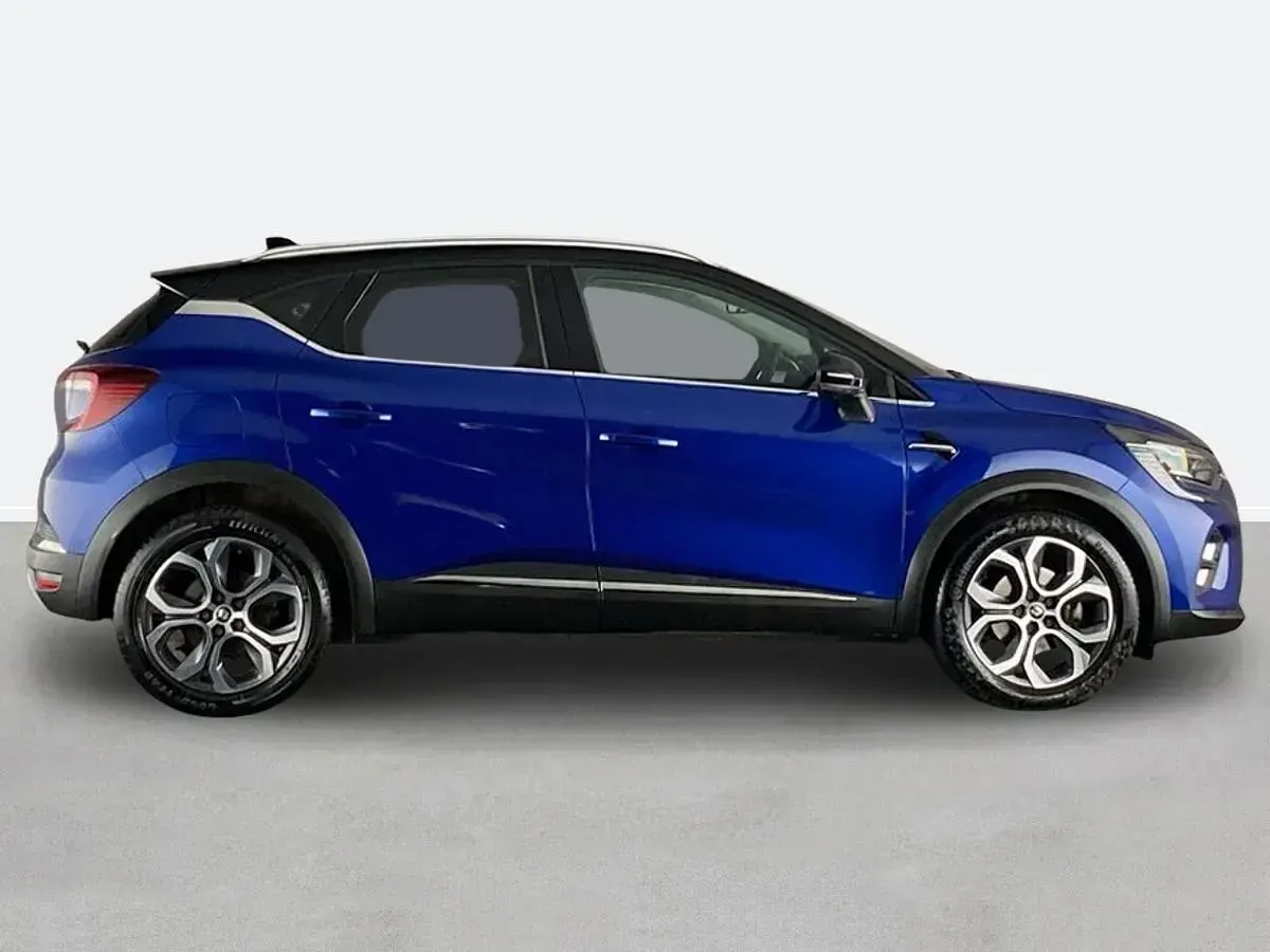 Used Renault Captur Techno 143 HP (105 kW) 2023 Blue/black SUV