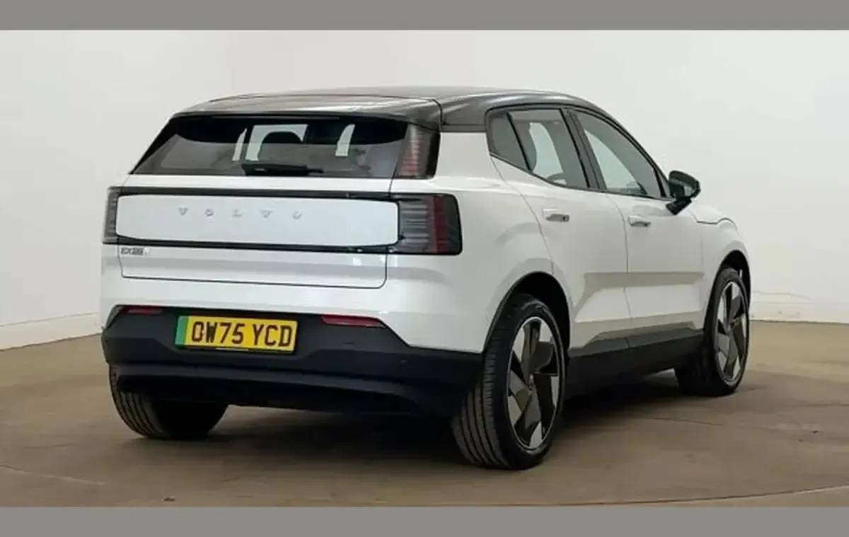 New Volvo EX30 Performance 314 kW (428 HP) 2025 White SUV