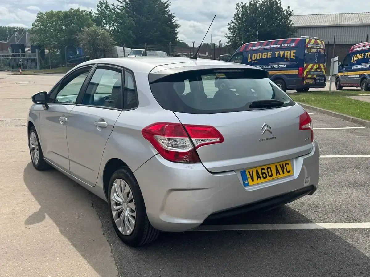 Used Citroën C4 VTR Sport 2011 Silver Hatchback