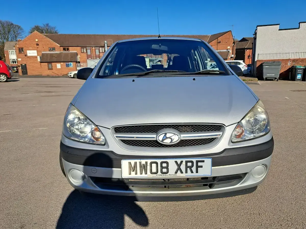 Used Hyundai Getz 65 HP (47 kW) 2008 Silver Hatchback