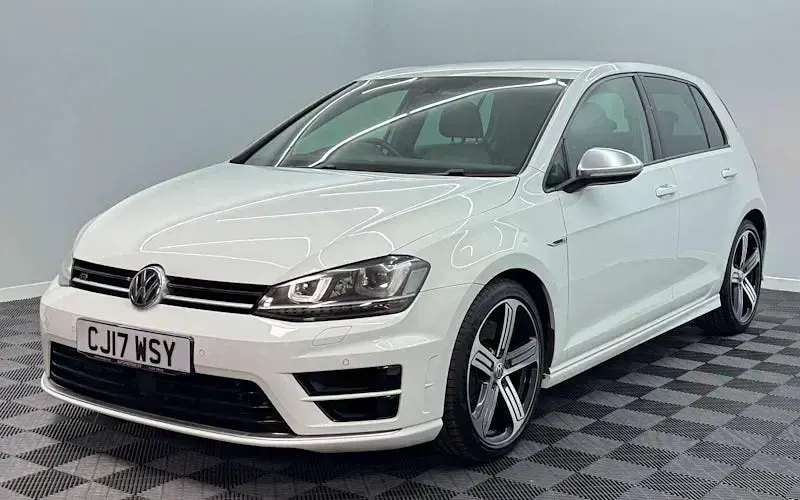 Used VW Golf VII R 310 HP (228 kW) 2016 Hatchback