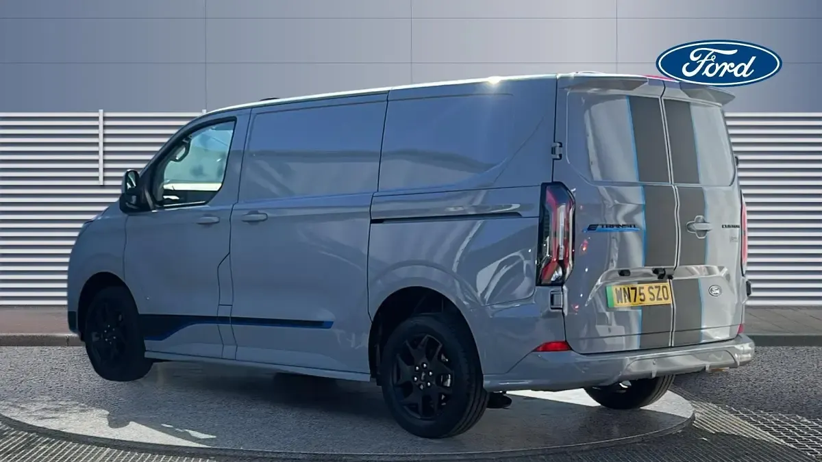 Novo Ford Transit Sport 160 kW (218 HP) 2025 Van