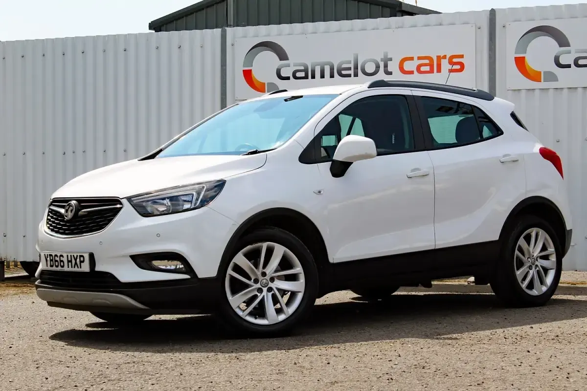 Used Vauxhall Mokka X Active 2016 White SUV