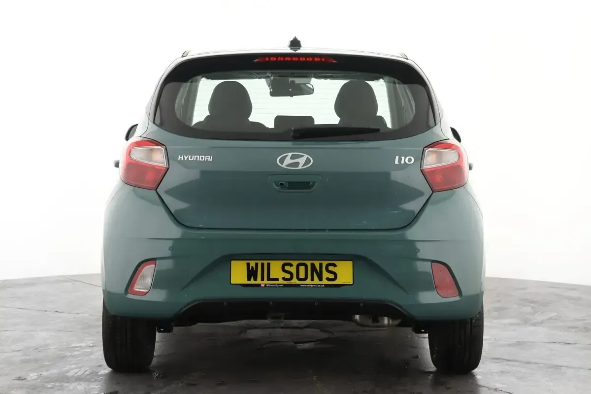 Used Hyundai i10 Advanced 2025 Green Hatchback