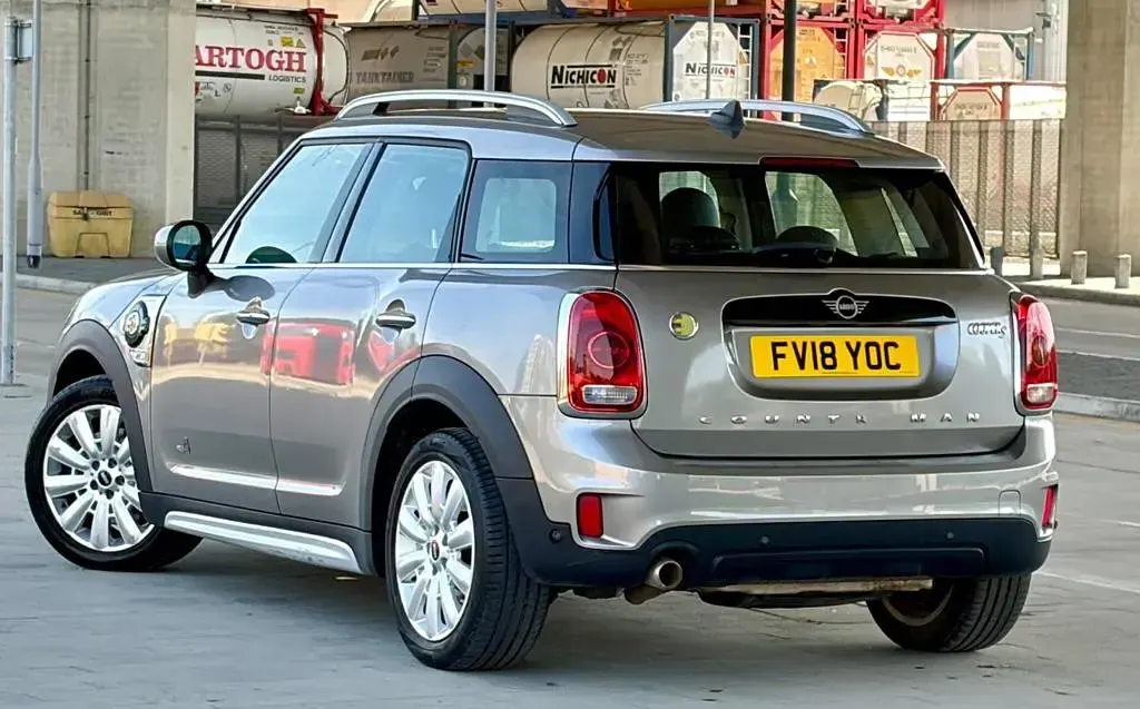 Used Mini Cooper Countryman 224 HP (164 kW) 2018 Silver SUV