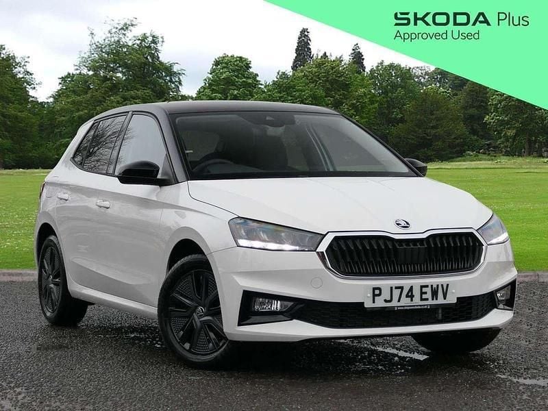 White Used 2025 Skoda Fabia Design Edition Hatchback | £17,895 (A bit pricey) - Image 1/4