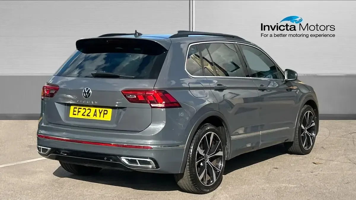 Used VW Tiguan R-line 150 HP (110 kW) 2022 Grey SUV