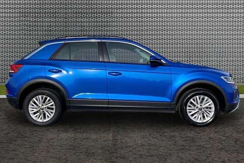 Begagnad VW T-Roc 150 HK (110 kW) 2022 SUV
