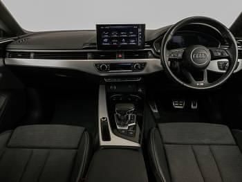 Used Audi A5 S-Line 163 HP (119 kW) 2022 White Hatchback