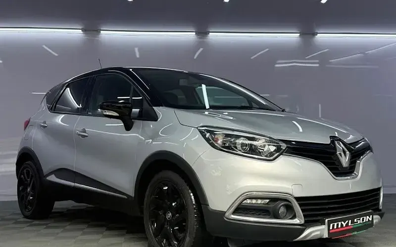 Used Renault Captur Signature 110 HP (80 kW) 2016 SUV