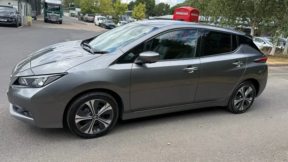 Used Nissan Leaf Tekna 160 kW (218 HP) 2021 Grey Hatchback