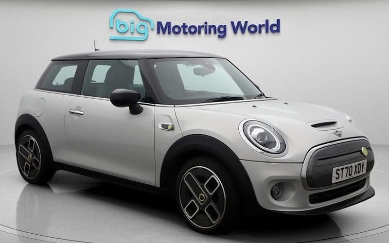 Used 2021 Mini Cooper Level 2 Hatchback | £12,000 (Fair price) - Image 1/4