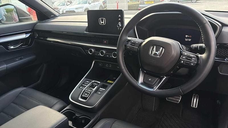 Used Honda CR-V Advance 184 HP (135 kW) 2023 Red SUV