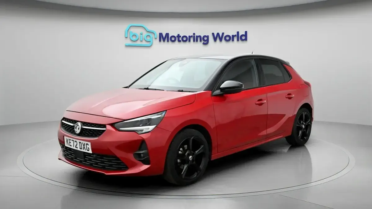 Usado Vauxhall Corsa 75 HP (55 kW) 2023 Vermelho Citadino