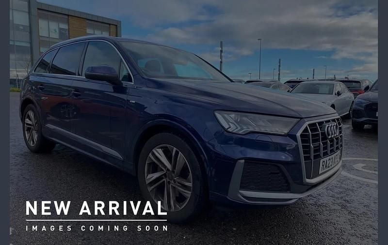 Blue Used 2023 Audi Q7 S-Line SUV | £39,495 (Fair price) - Image 1/4