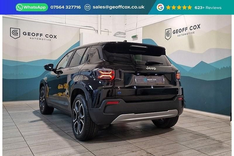 Used Jeep Avenger EV 114 kW (156 HP) 2023 Volcano SUV