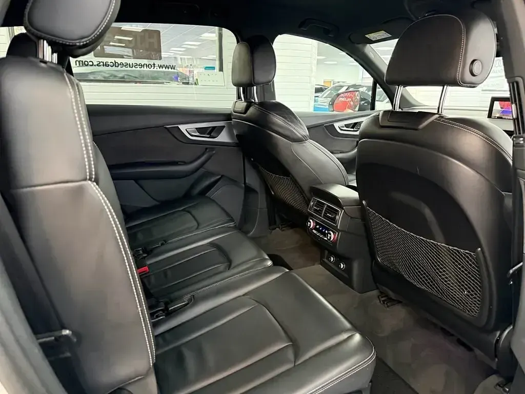 Usado Audi SQ7 Business 435 HP (319 kW) 2018 Branco SUV
