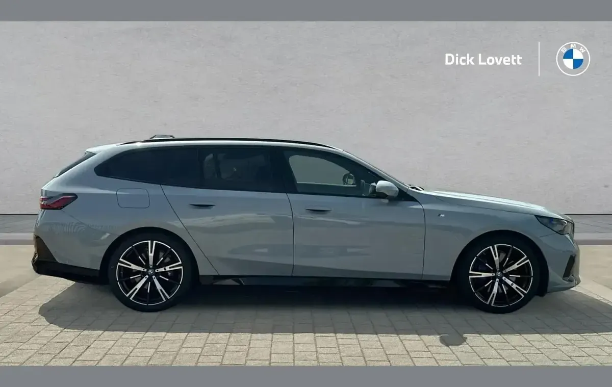 Used BMW i5 M Sport 250 kW (340 HP) 2025 Grey Estate