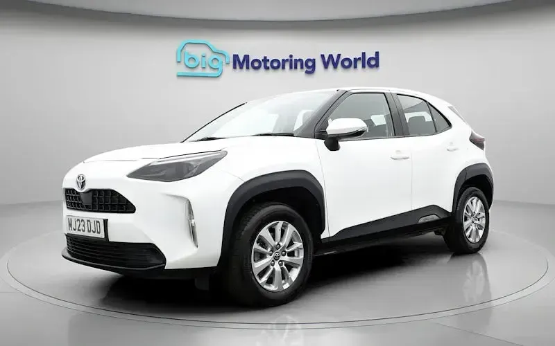 Used Toyota Yaris Hybrid 116 HP (85 kW) 2026 Estate