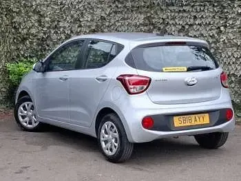 Used Hyundai i10 SE 66 HP (48 kW) 2018 Silver Hatchback