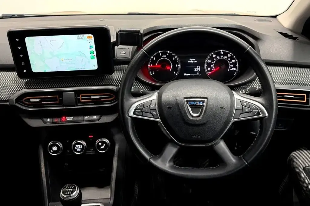 Used Dacia Sandero Prestige 100 HP (73 kW) 2021 Orange Hatchback