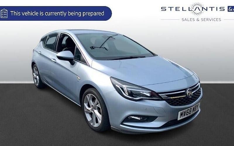 Used Vauxhall Astra SRi 150 HP (110 kW) 2019 Hatchback