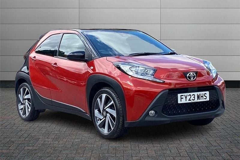 Red Used 2023 Toyota Aygo Hatchback | £12,495 (Fair price) - Image 1/3