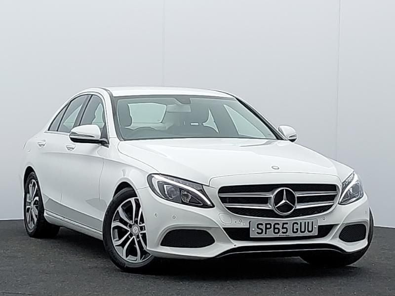 Used Mercedes C220 170 HP (125 kW) 2015 White Sedan