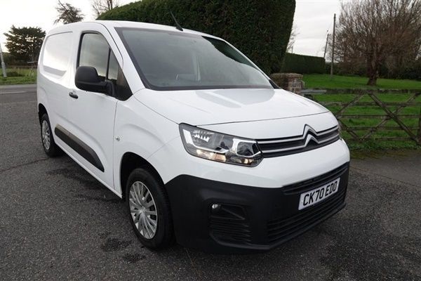 White Used 2020 Citroën Berlingo MPV | £13,188 (Expensive) - Image 1/1