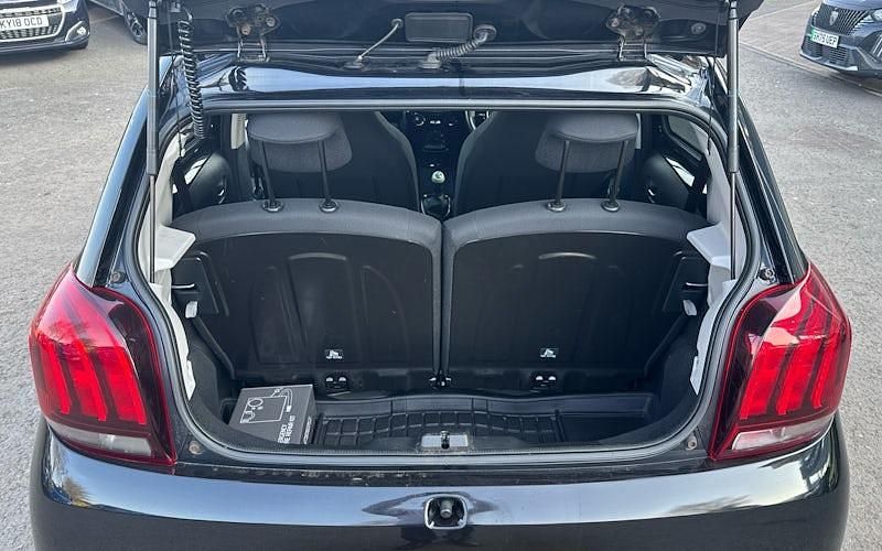 Used Peugeot 108 Collection 72 HP (52 kW) 2022 Hatchback