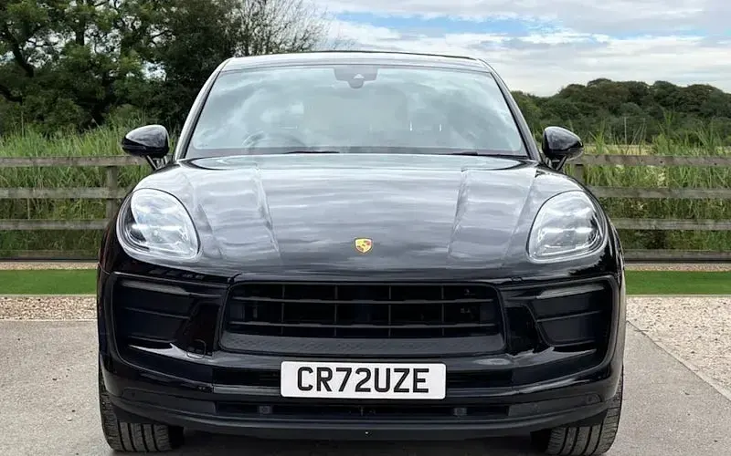 Used Porsche Macan 265 HP (194 kW) 2025 SUV