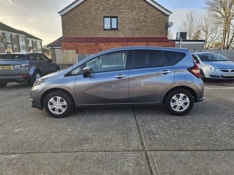 Używany Nissan Note 2020 Szary Minivan