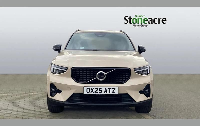 Used Volvo XC40 Plus 194 HP (142 kW) 2025 Other SUV