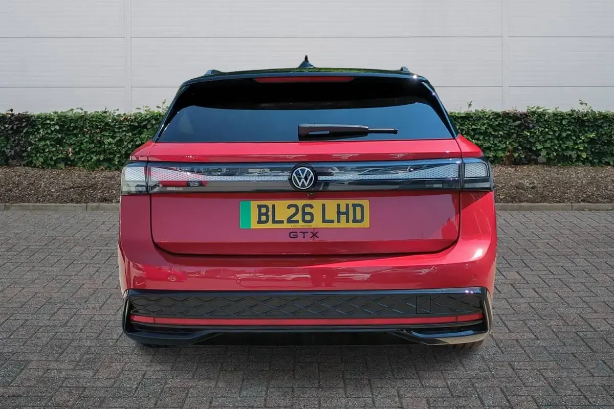 New VW ID.7 GTX 250 kW (340 HP) 2026 Kings red Estate