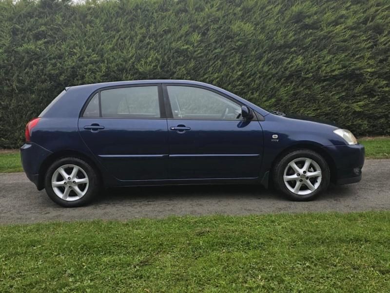 Usado Toyota Corolla 2002 Azul Citadino