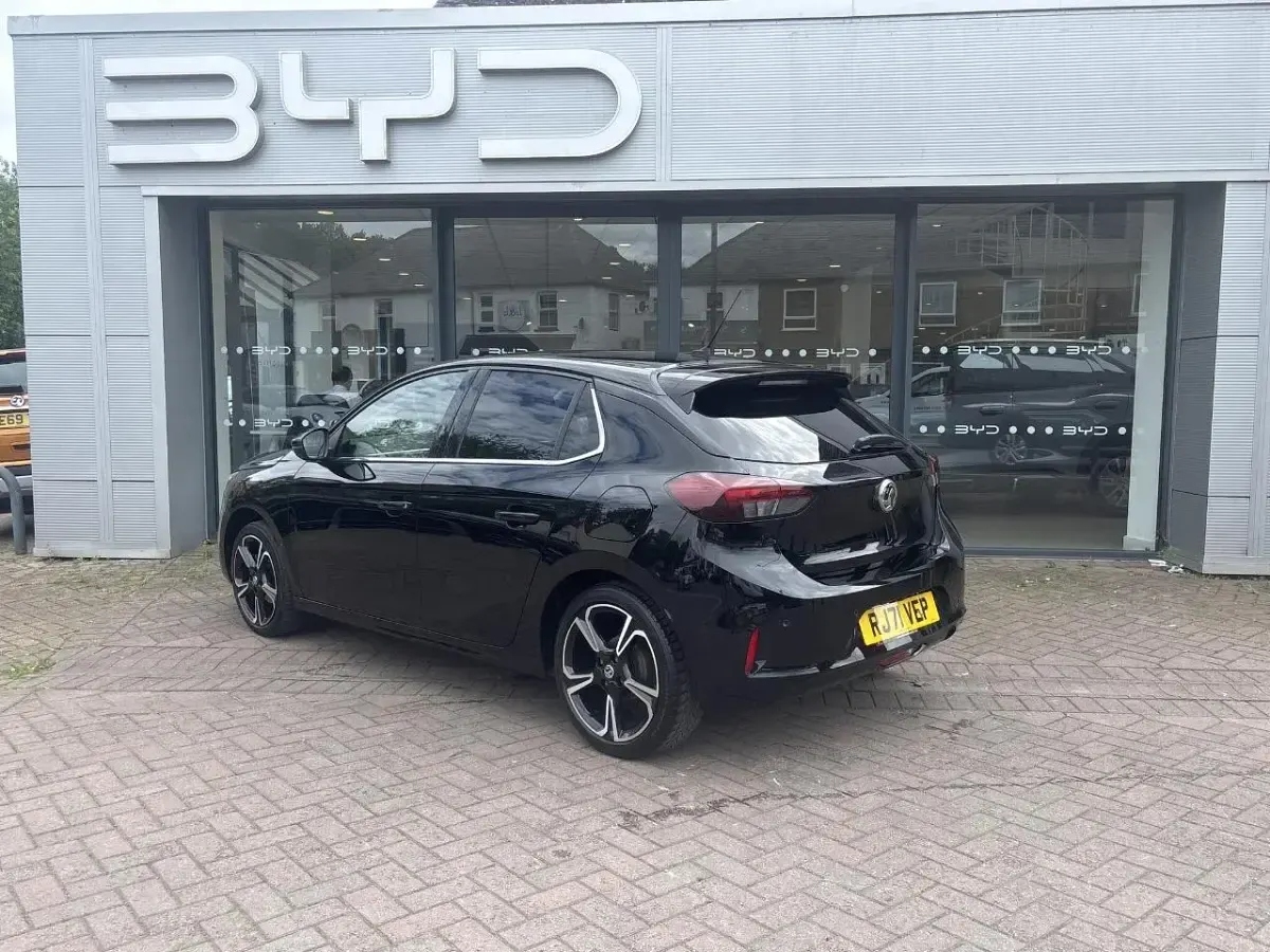 Used Vauxhall Corsa Edition 74 HP (54 kW) 2021 Black Hatchback