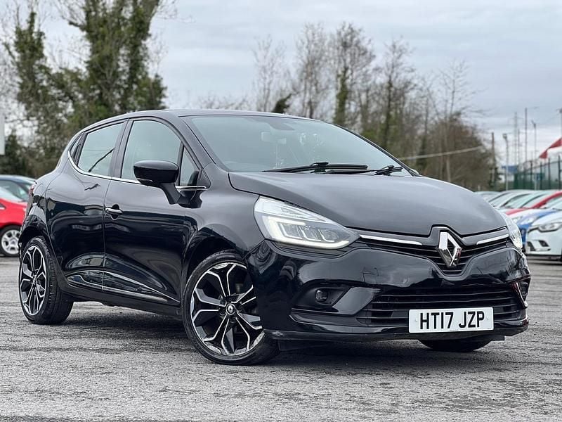 Used Renault Clio IV Dynamique 2017 Black Hatchback