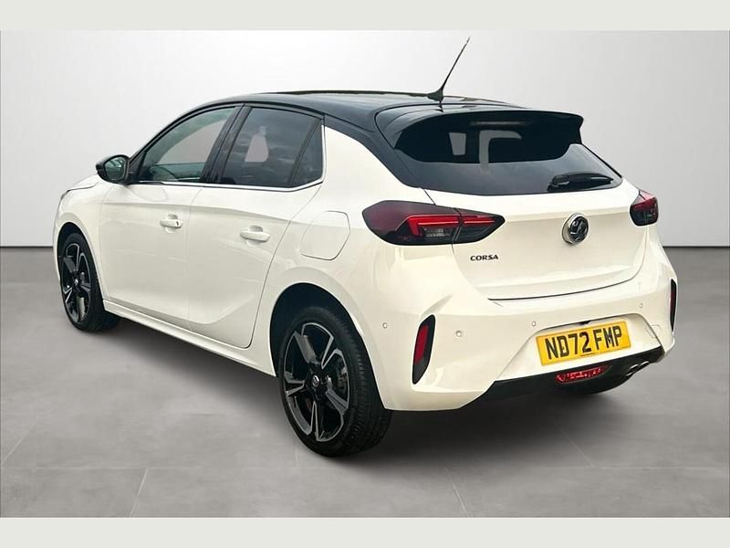 Used Vauxhall Corsa Ultimate 128 HP (94 kW) 2022 White Hatchback