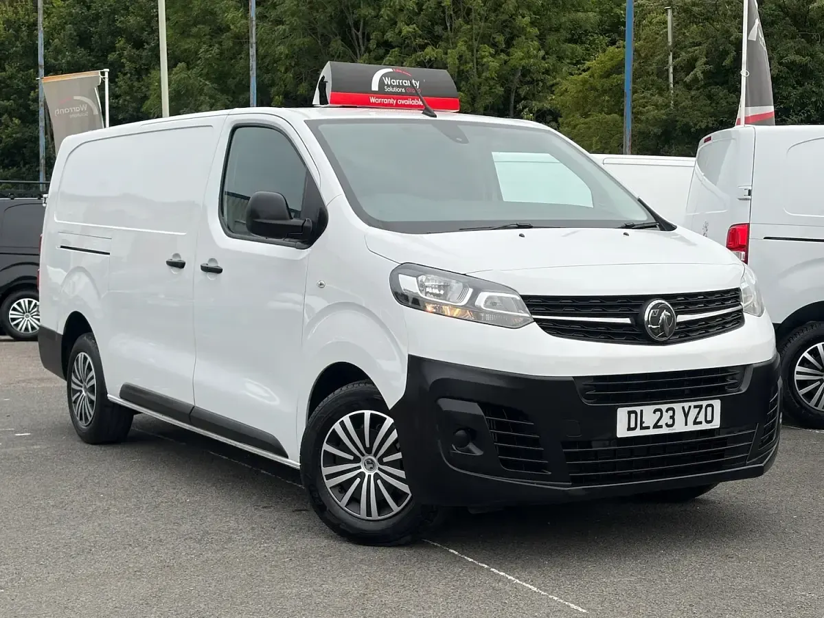 Used Vauxhall Vivaro 101 HP (74 kW) 2023 MPV