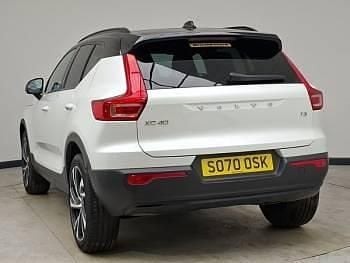 Usado Volvo XC40 R-Design Pro 163 HP (119 kW) 2020 Branco SUV