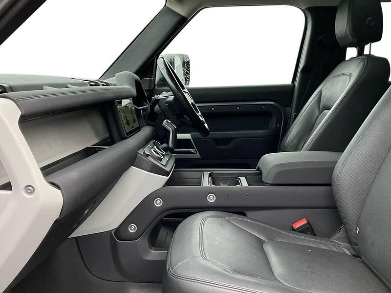 Used Land Rover Defender SE 2023 Grey SUV