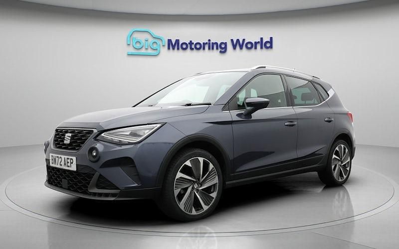 Used Seat Arona FR Sport 110 HP (80 kW) 2023 Grey SUV