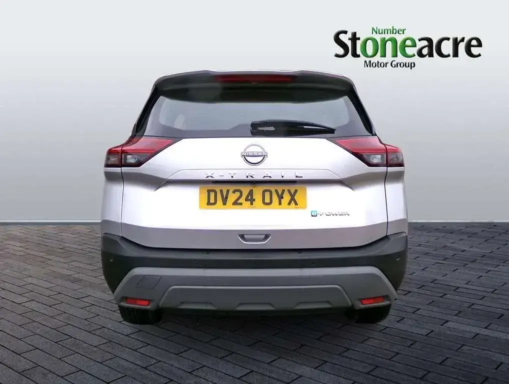 Used Nissan X-Trail Acenta Premium 204 HP (150 kW) 2024 Silver SUV