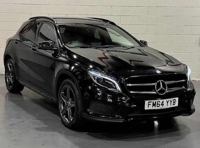 Black Used 2015 Mercedes GLA220 AMG line SUV | £9,995 (Fair price) - Image 1/4