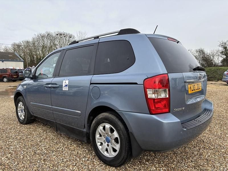 Used Kia Sedona 2010 Blue MPV