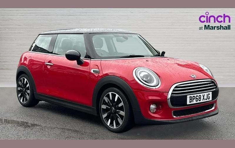 Used Mini Cooper Exclusive 134 HP (98 kW) 2018 Red Hatchback