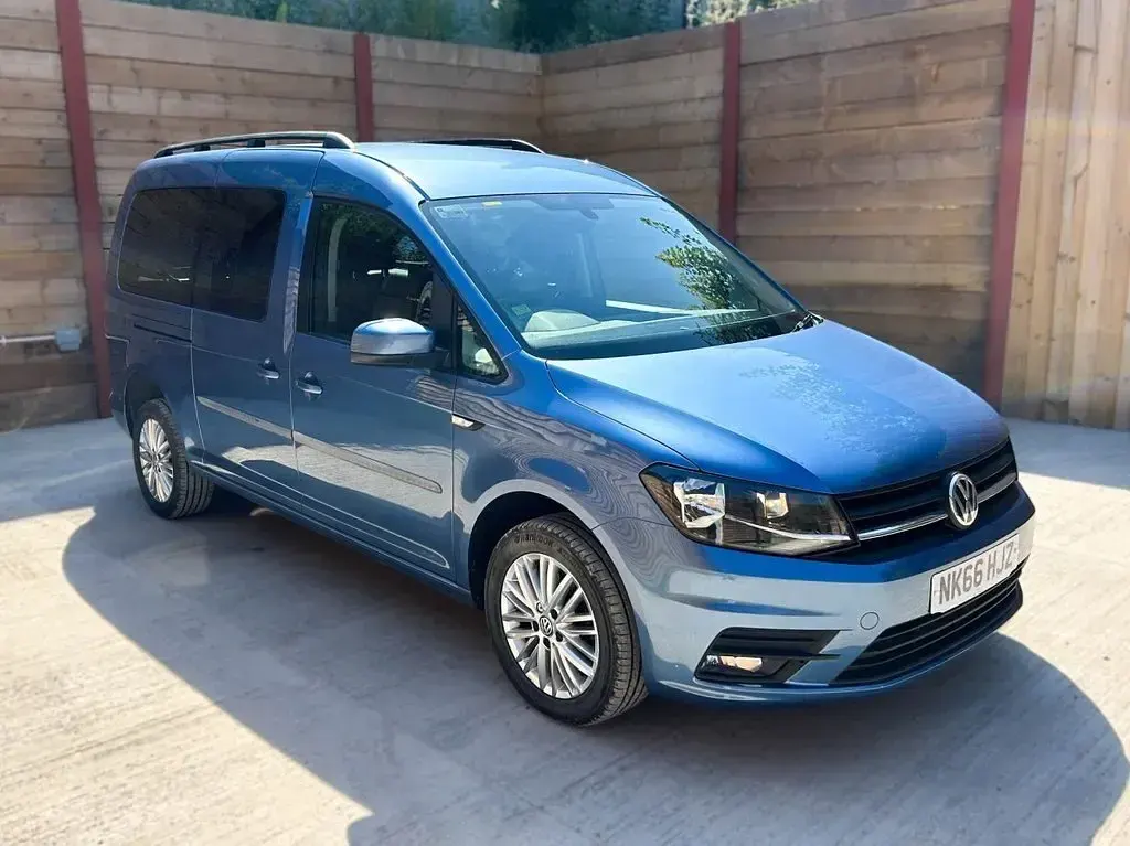 Used VW Caddy Maxi Life 2017 Blue MPV